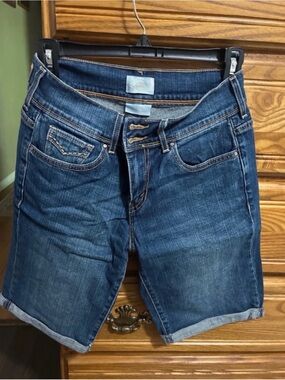 Levi's Women's Indigo Rolled-Cuff Denim Shorts